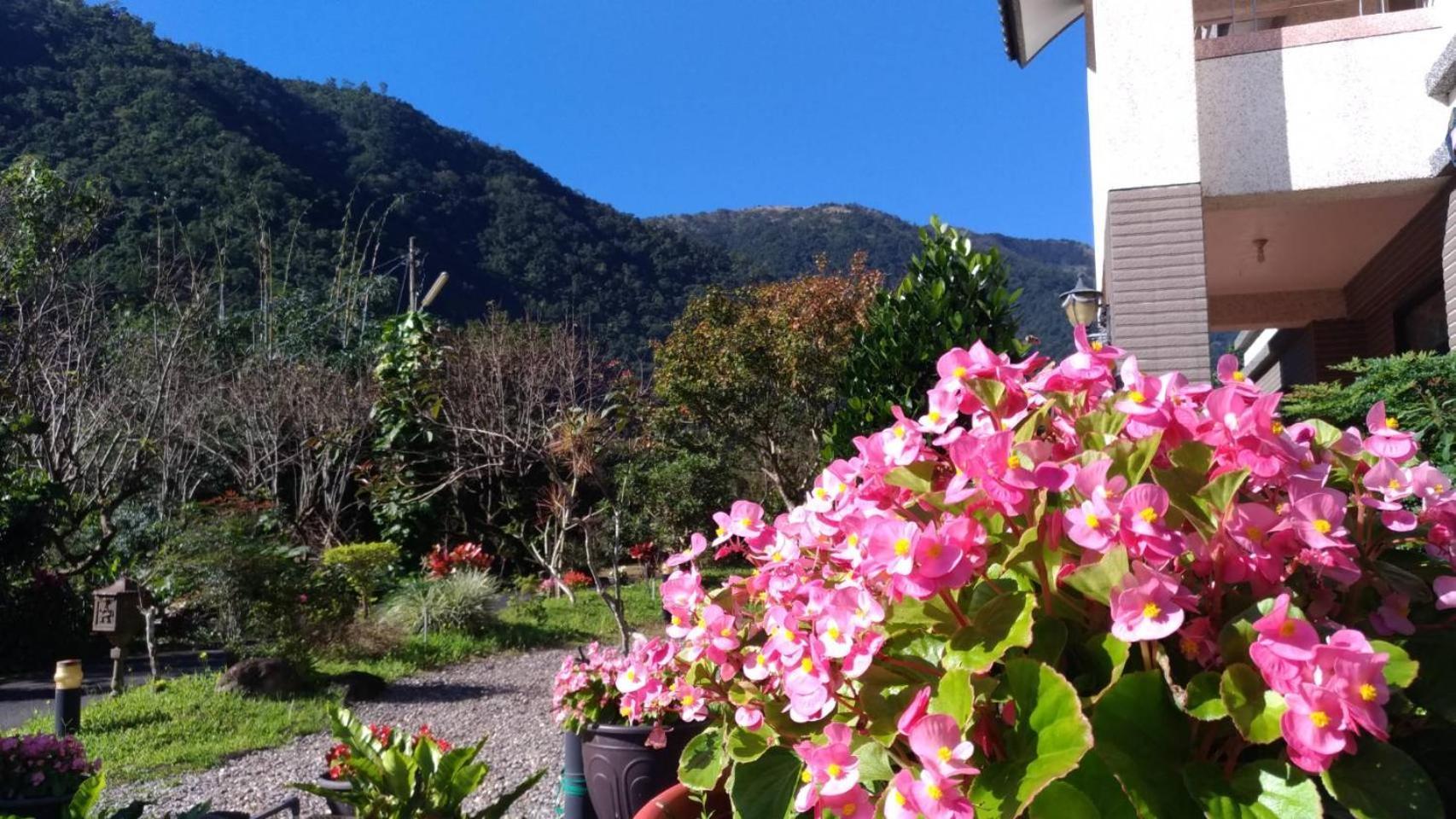 Left Bank Bnb Jiaoxi Exterior foto
